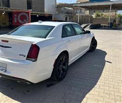 كرايسلر 300